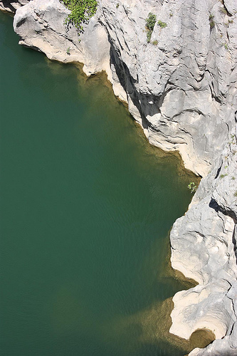 cliff dive